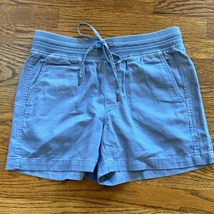 Last Pair! Orvis Blue Cotton Blend Casual Short’s Size Small